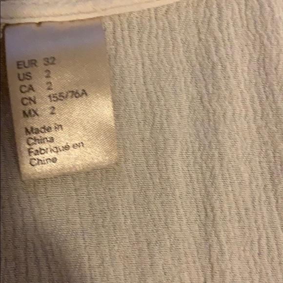 Ruffled top - Picture 2 of 2